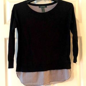 Little black sweater with shirt tails